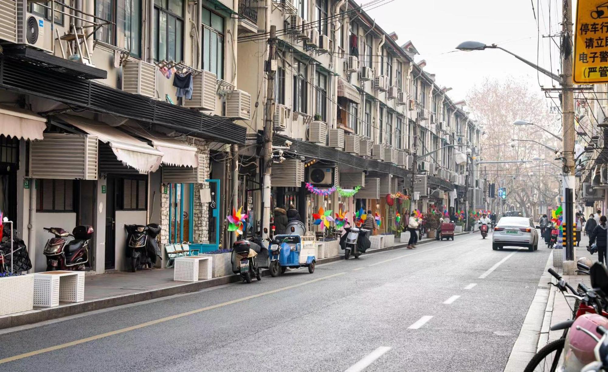 Downtown Blossom B&b- Yongkang Road Проживание в семье