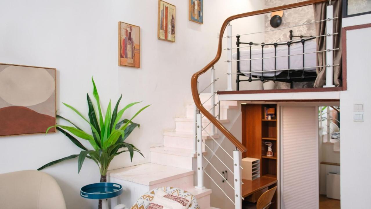 Проживание в семье Downtown Blossom B&b- Yongkang Road